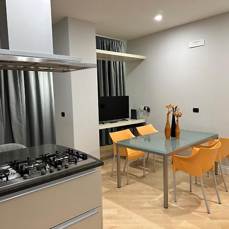 Villa Paola City Center , Luxury House In Town Centre Bari Kültér fotó
