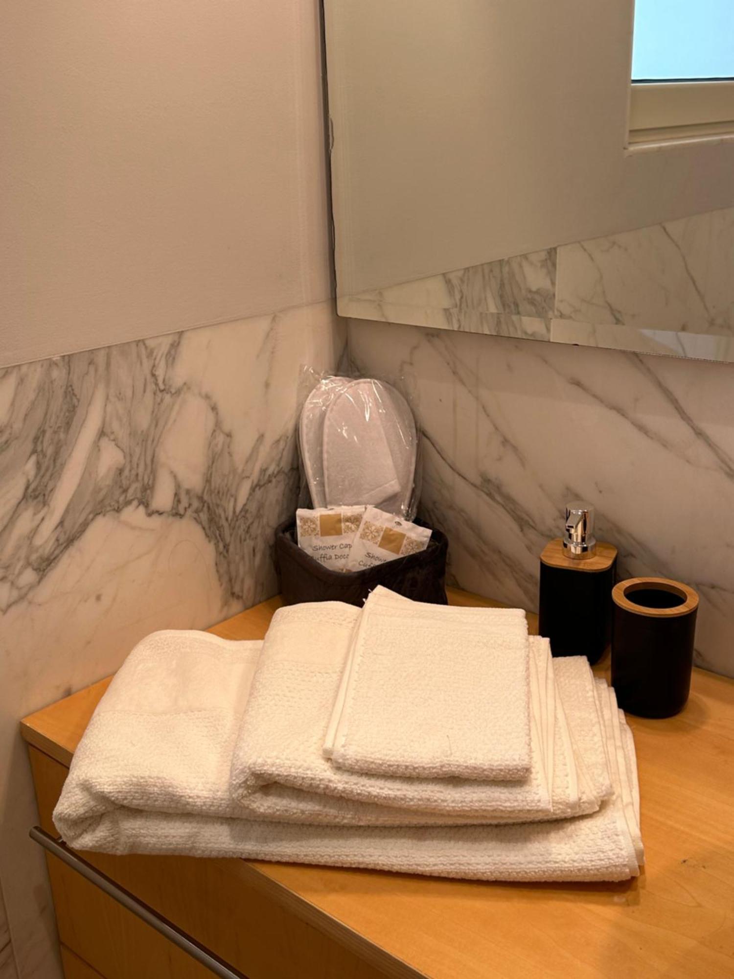 Villa Paola City Center , Luxury House In Town Centre Bari Kültér fotó
